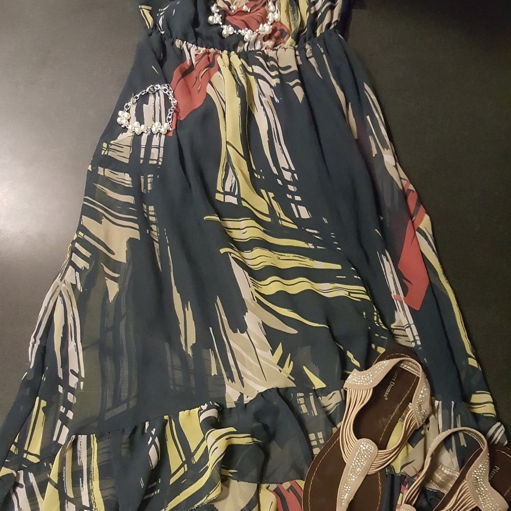 Hi-Low strapless dress